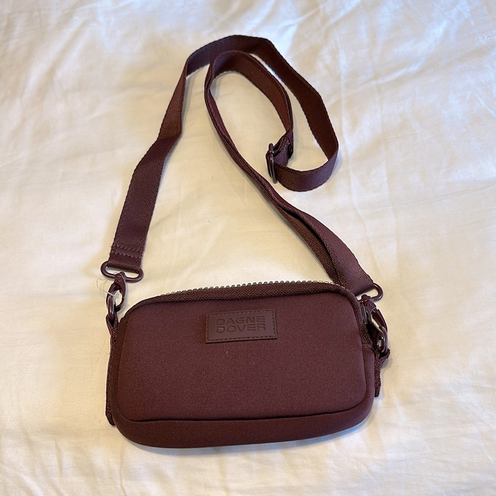 Mara Phone Sling Crossbody Bag